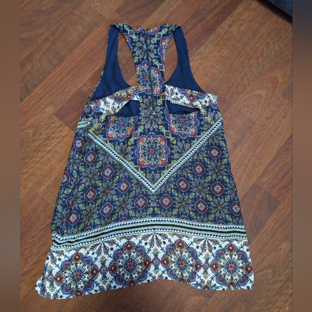 Floral Pattern Mini Dress - Picture 2 of 6